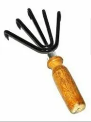 Steel With Wooden Handle Standard Garden Hand Cultivator 5 Teeth - Image 2